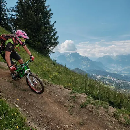 Tendre Est La Nuit A - 6 Personnes, Belle Vue, Confort