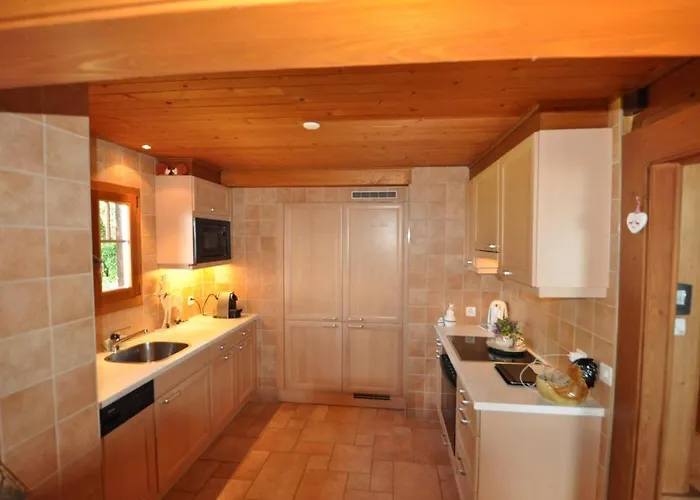 Tendre Est La Nuit A - 6 Personnes, Belle Vue, Confort Chalet